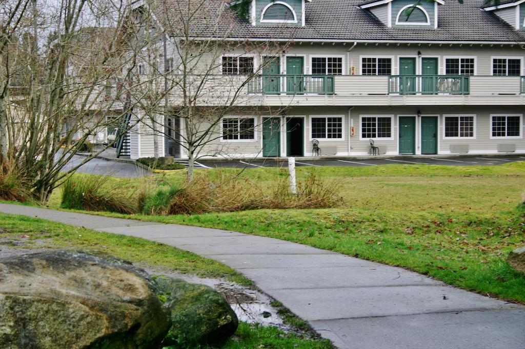 Quality Inn & Suites Silverdale Bangor-Keyport Buitenkant foto