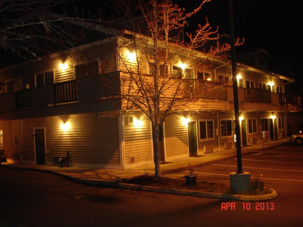 Quality Inn & Suites Silverdale Bangor-Keyport Buitenkant foto