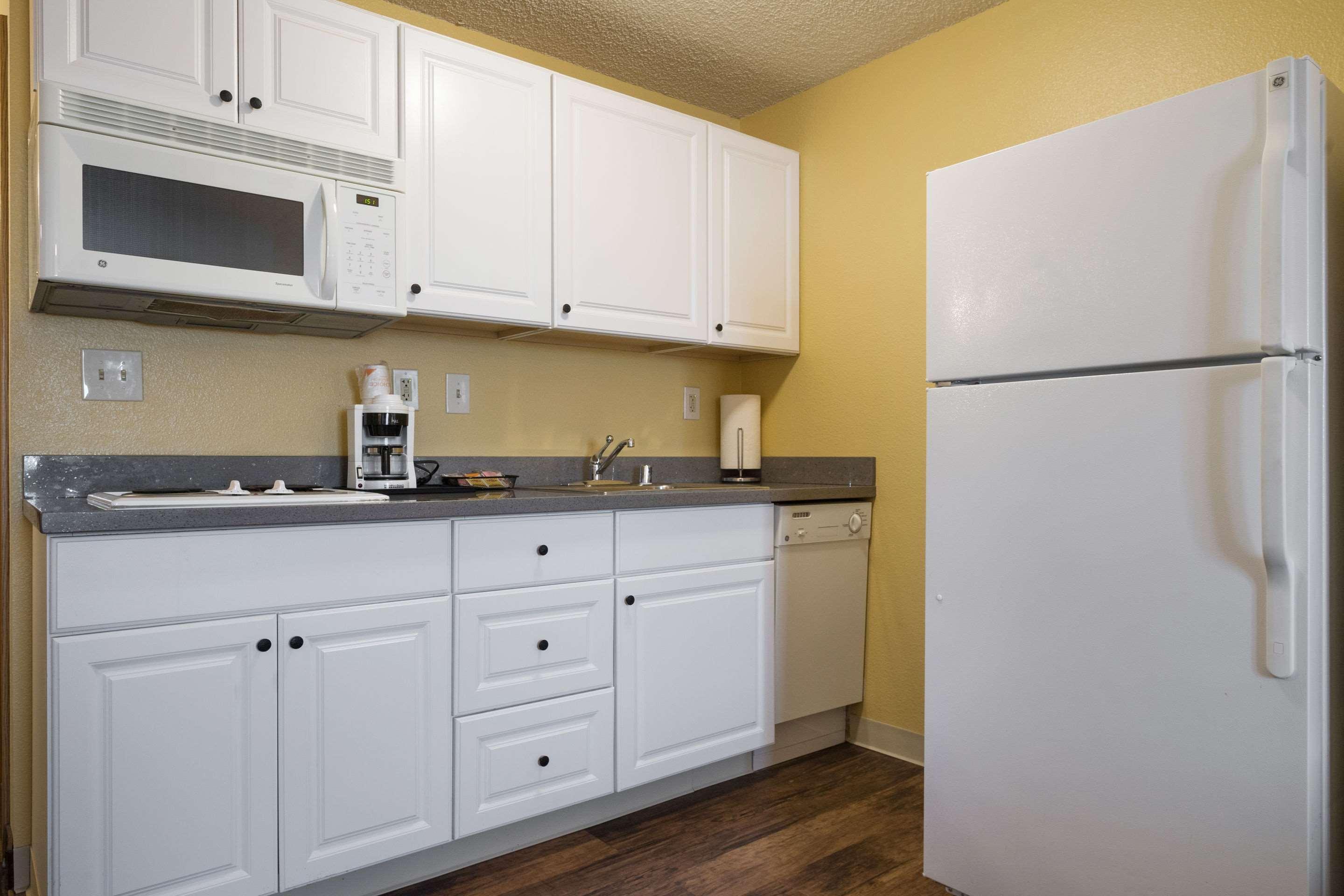 Quality Inn & Suites Silverdale Bangor-Keyport Buitenkant foto