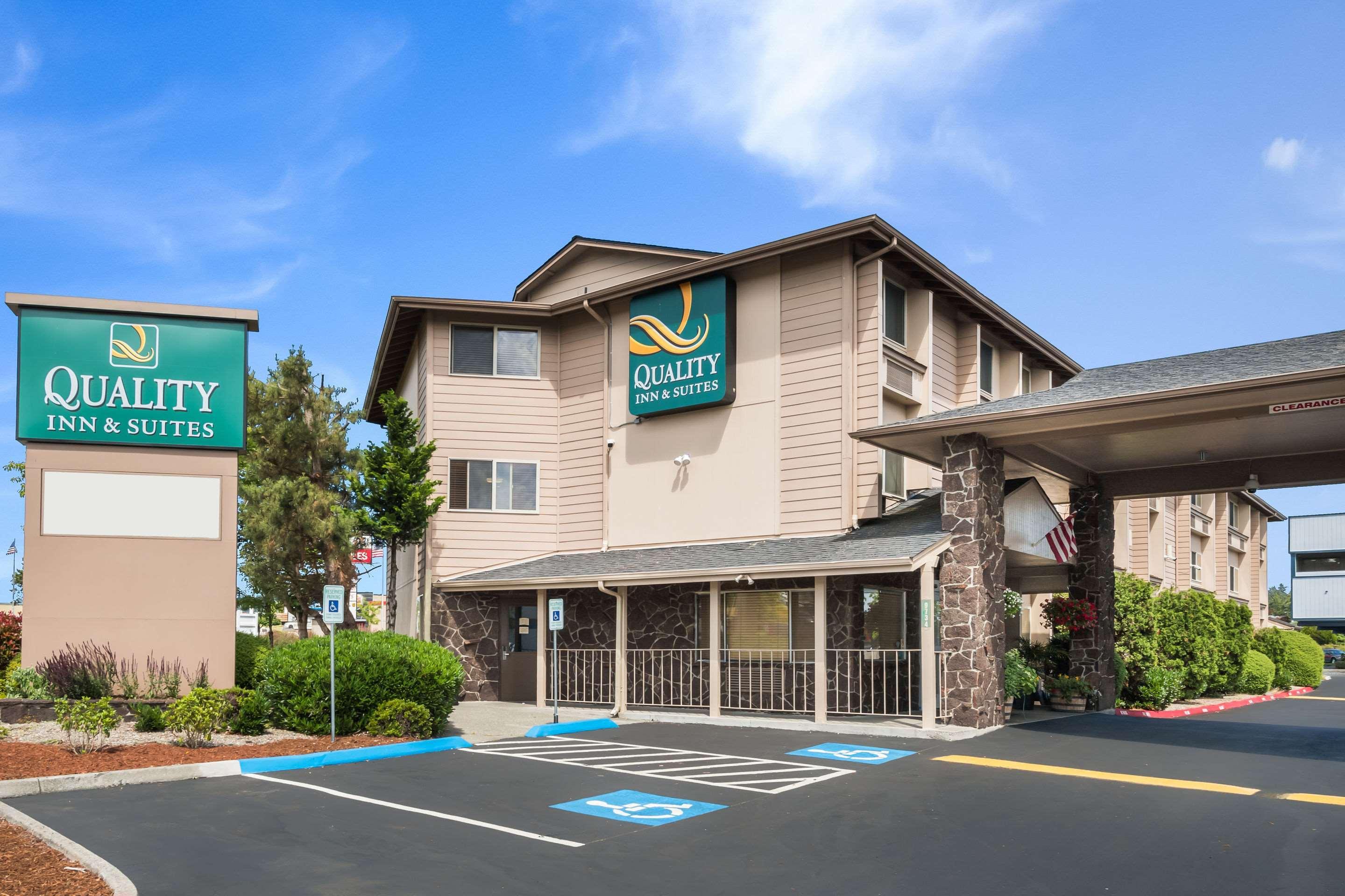 Quality Inn & Suites Silverdale Bangor-Keyport Buitenkant foto