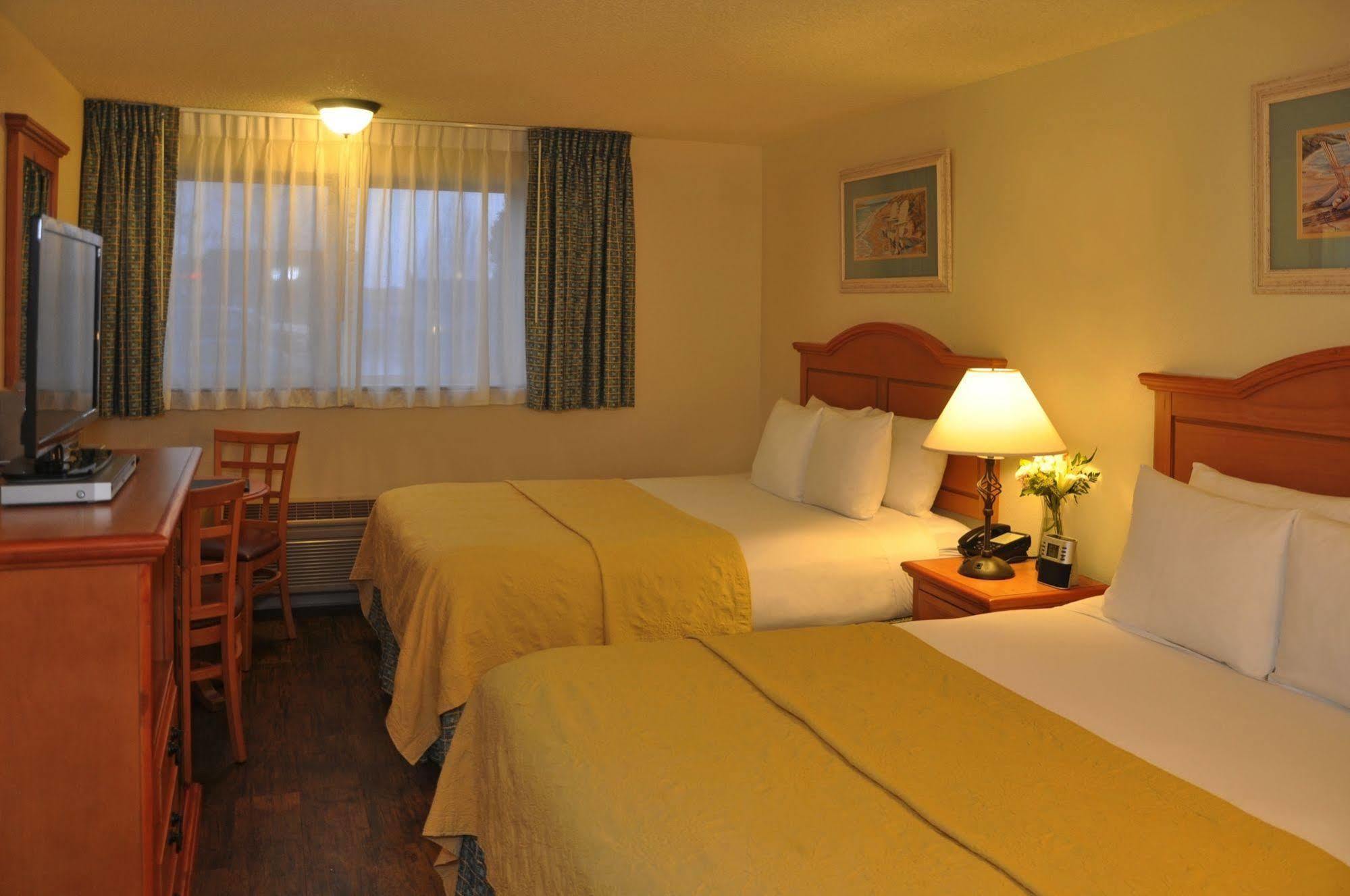 Quality Inn & Suites Silverdale Bangor-Keyport Buitenkant foto